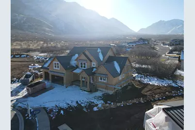 499 S 875 E #4, Santaquin, UT 84655 - Photo 2