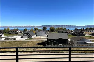 649 N Lochwood Dr, Garden City, UT 84028 - Photo 66