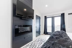 649 N Lochwood Dr, Garden City, UT 84028 - Photo 38