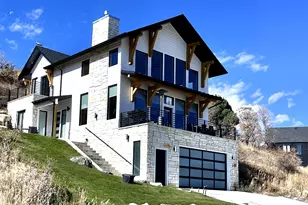 649 N Lochwood Dr, Garden City, UT 84028 - Photo 2