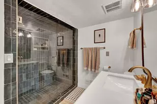 5295 S Holladay Blvd E, Salt Lake City, UT 84117 - Photo 24