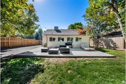 5295 S Holladay Blvd E, Salt Lake City, UT 84117 - Photo 6