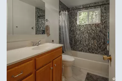 6954 S 85 E, Midvale, UT 84047 - Photo 8