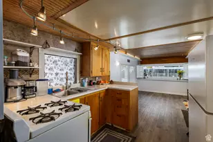 134 E Gardena Ave, Salt Lake City, UT 84115 - Photo 4