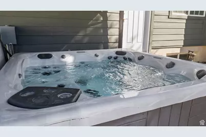 821 S 525 E, River Heights, UT 84321 - Photo 38