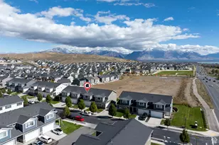 8048 N Clydesdale Dr, Eagle Mountain, UT 84005 - Photo 38