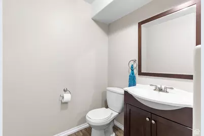 374 S Davenport Dr E, Grantsville, UT 84029 - Photo 28