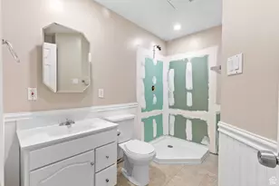 374 S Davenport Dr E, Grantsville, UT 84029 - Photo 30