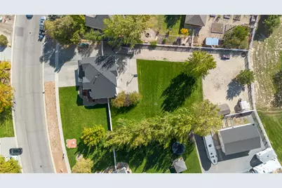 374 S Davenport Dr E, Grantsville, UT 84029 - Photo 56