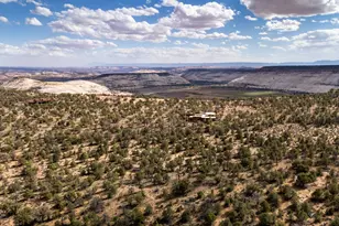 2277 E Broken Branch Dr, Boulder, UT 84716 - Photo 60