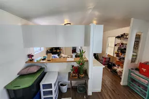 262 E Hidden View Dr, Sandy, UT 84070 - Photo 4