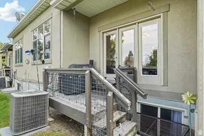 2218 W Mackay Ln, Taylorsville, UT 84129 - Photo 30