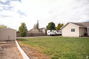 65 S 400 E, Centerfield, UT 84622 - Photo 10