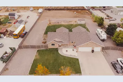 65 S 400 E, Centerfield, UT 84622 - Photo 4