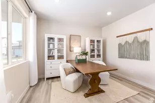 1396 S Glambert Ln, Saratoga Springs, UT 84045 - Photo 4