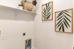 2011 E Porcupine Dr N, Eagle Mountain, UT 84005 - Photo 10