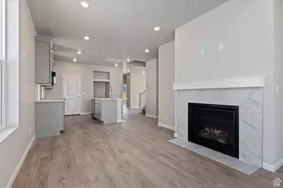 6198 W Franciscotti Dr #600, South Jordan, UT 84009 - Photo 2