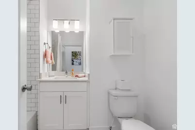 2248 N 500 W, Layton, UT 84041 - Photo 22