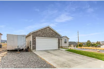 216 E 1500 N, Nephi, UT 84648 - Photo 6