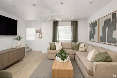 245 N Polly Ln #2, Santaquin, UT 84655 - Photo 4