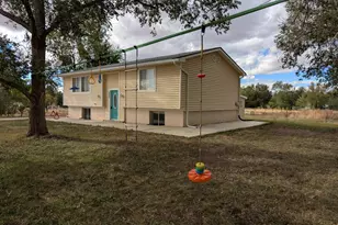 282 Appaloosa Loop, Enoch, UT 84721 - Photo 24