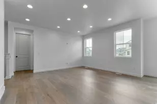 1533 N 3150 W, Provo, UT 84601 - Photo 10