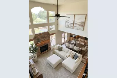 469 E Vine St, Murray, UT 84107 - Photo 4