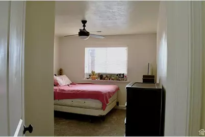 469 E Vine St, Murray, UT 84107 - Photo 30