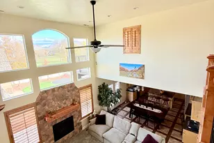 469 E Vine St, Murray, UT 84107 - Photo 4