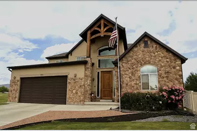 469 E Vine St, Murray, UT 84107 - Photo 1