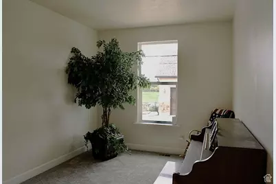 469 E Vine St, Murray, UT 84107 - Photo 16