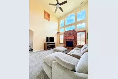 469 E Vine St, Murray, UT 84107 - Photo 6