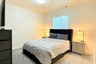 469 E Vine St, Murray, UT 84107 - Photo 36