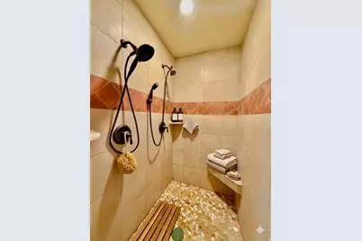 469 E Vine St, Murray, UT 84107 - Photo 22