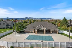 7138 S Brittany Town Dr, West Jordan, UT 84084 - Photo 36
