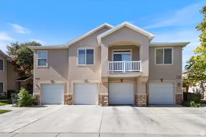 7138 S Brittany Town Dr, West Jordan, UT 84084 - Photo 2