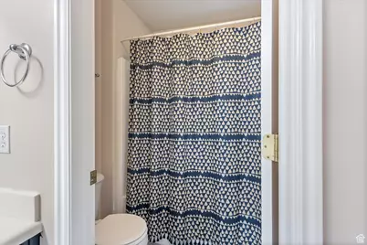 7138 S Brittany Town Dr, West Jordan, UT 84084 - Photo 4