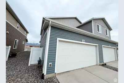 104 N Riverside Dr #113, Saratoga Springs, UT 84045 - Photo 2
