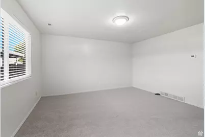 1242 S 950 E #17, Ogden, UT 84404 - Photo 4