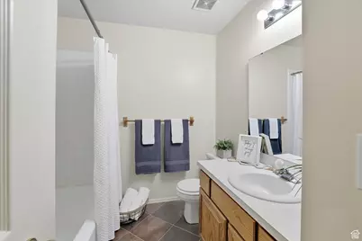 1242 S 950 E #17, Ogden, UT 84404 - Photo 16