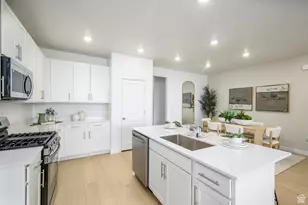 7556 S Opal Mountain Way W, West Jordan, UT 84081 - Photo 8