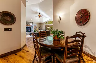 3357 E Glacier Ln, Sandy, UT 84092 - Photo 16