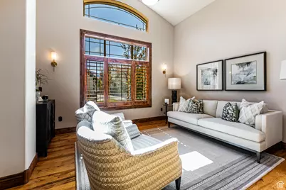 3357 E Glacier Ln, Sandy, UT 84092 - Photo 6