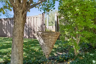 3357 E Glacier Ln, Sandy, UT 84092 - Photo 78