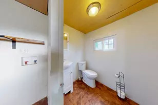 496 E Main St, Wellington, UT 84542 - Photo 18