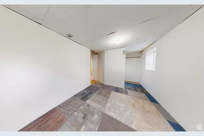 496 E Main St, Wellington, UT 84542 - Photo 24