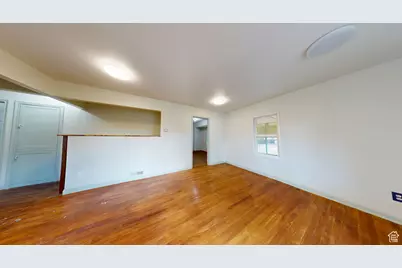 496 E Main St, Wellington, UT 84542 - Photo 8