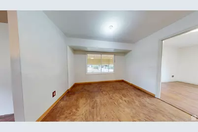 496 E Main St, Wellington, UT 84542 - Photo 14