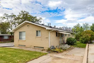 5643 S 2200 W, Roy, UT 84067 - Photo 2