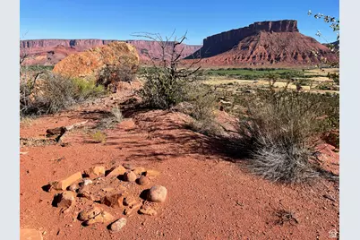 66 W Bailey Ln, Castle Valley, UT 84532 - Photo 4